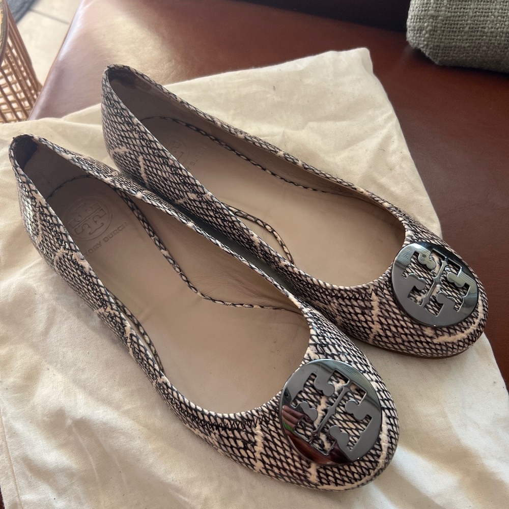 Tory Burch Size 8 Women’s Flat - Only Worn Twice